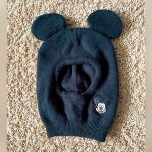 MICKEY MOUSE full coverage Toddler hat Very cute Winter